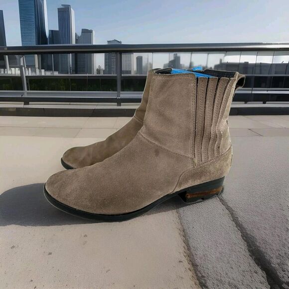 Sorel Lolla Chelsea Boots Womens US 10.5 Leather Waterproof Chunky Casual Ankle - Picture 1 of 12